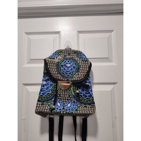 Backpack embroidered floral bag. Without straps 14”‎ tall 10” wide